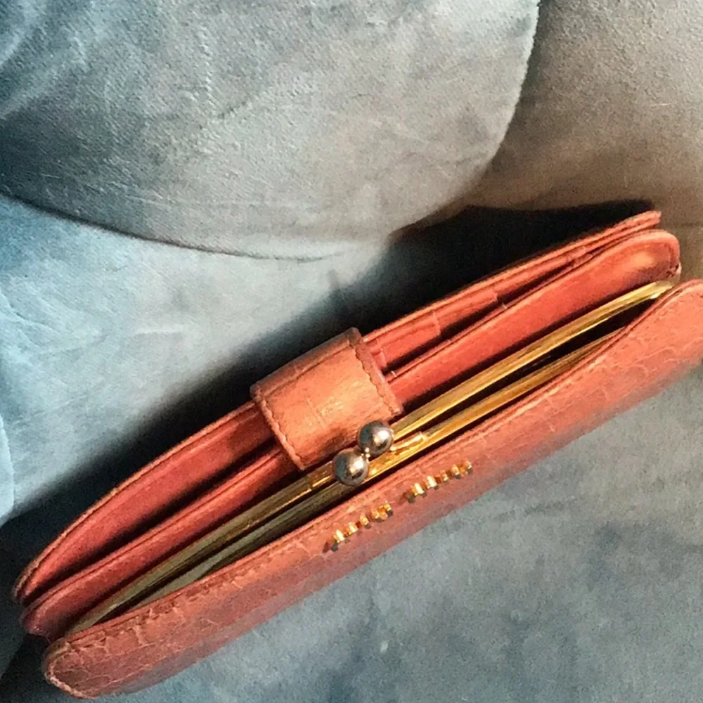Miu Miu Kisslock Wallet